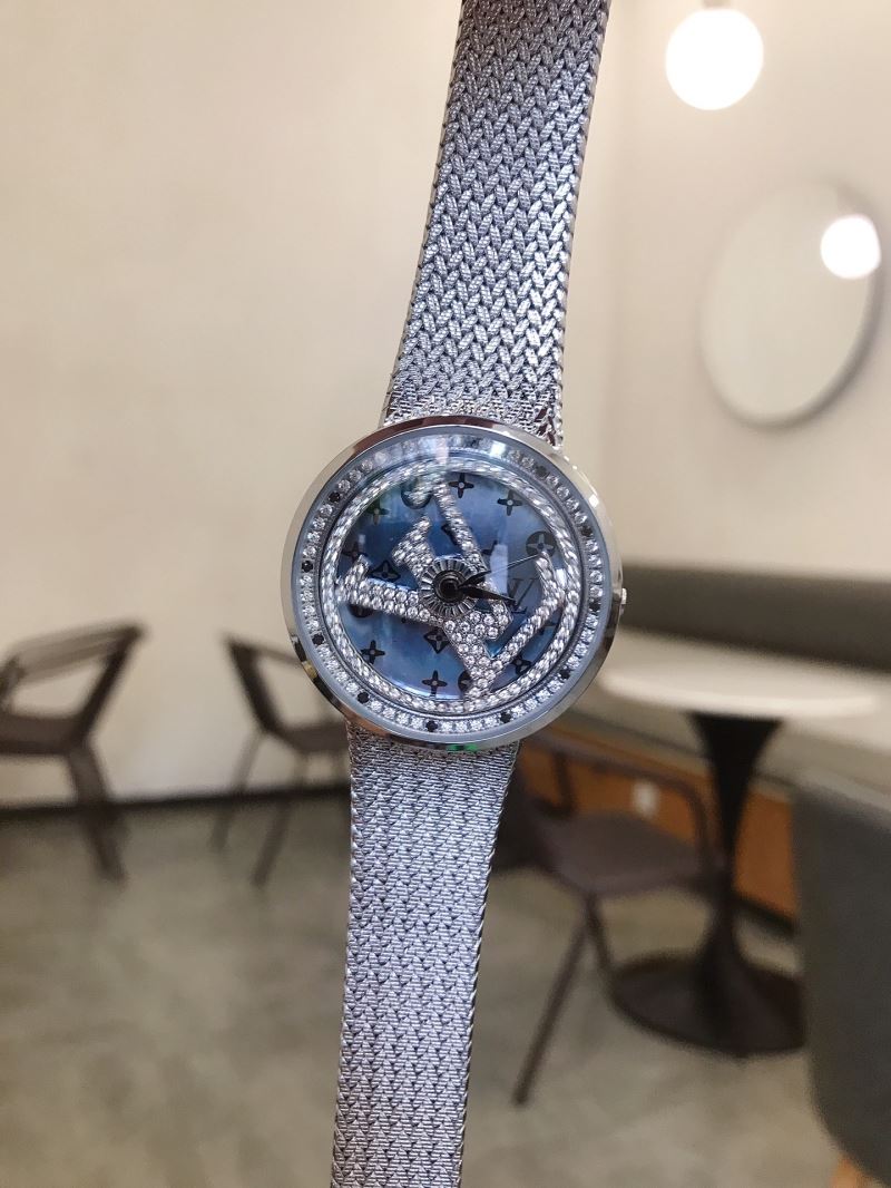 LOUIS VUITTON Watches